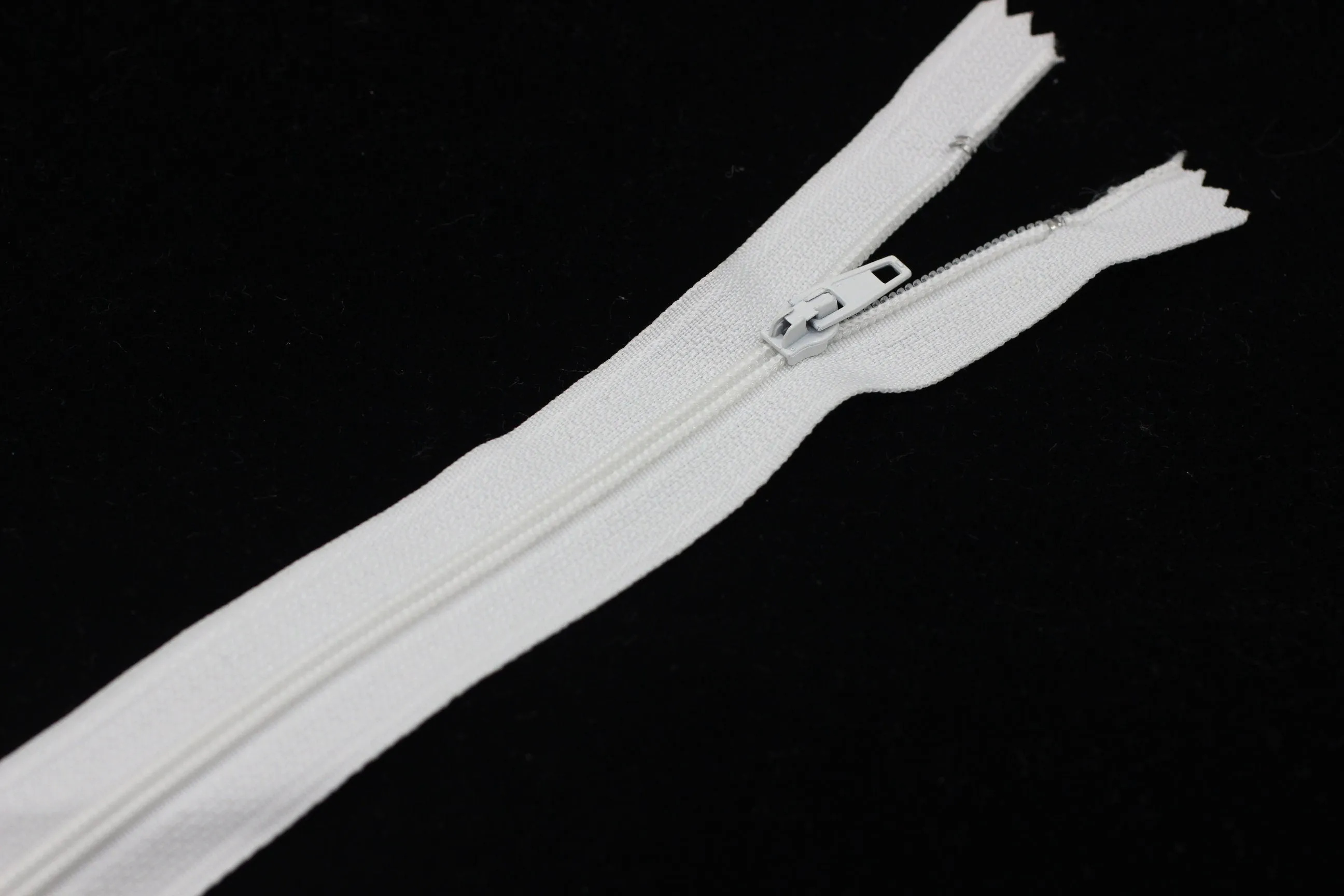 10 pcs White Zippers, 60 cm, 23.6 inc zipper, pants zipper, zipper for pants, zipper, bag zipper, zippers, wallet zipper,