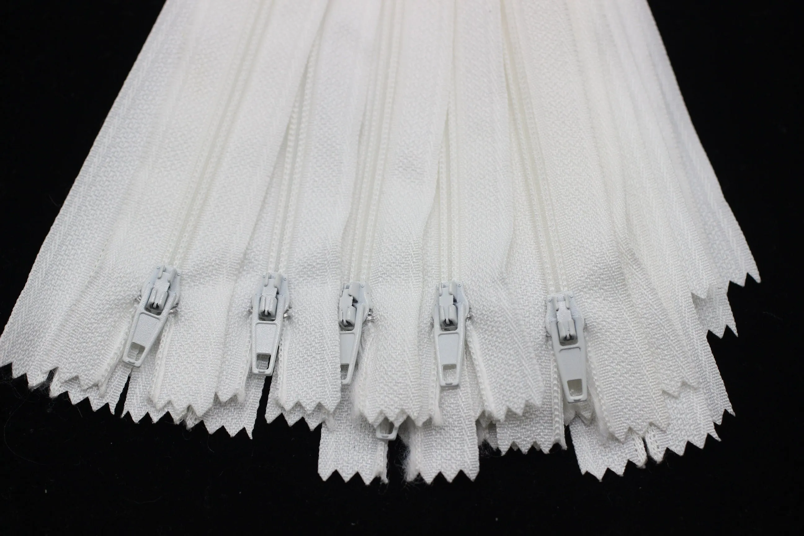 10 pcs White Zippers, 60 cm, 23.6 inc zipper, pants zipper, zipper for pants, zipper, bag zipper, zippers, wallet zipper,