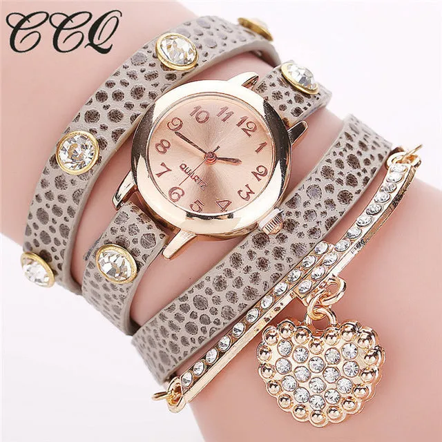 CCQ Fashion Heart Pendant Watch Casual Women Bracelet Watches Quartz Watch Relogio Feminino 713