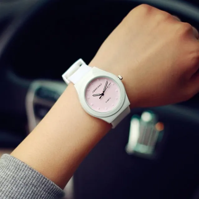 Hot Sale Jelly Silicone Rubber Candy Quartz Watch Wristwatches for Women Girls Students Pink White