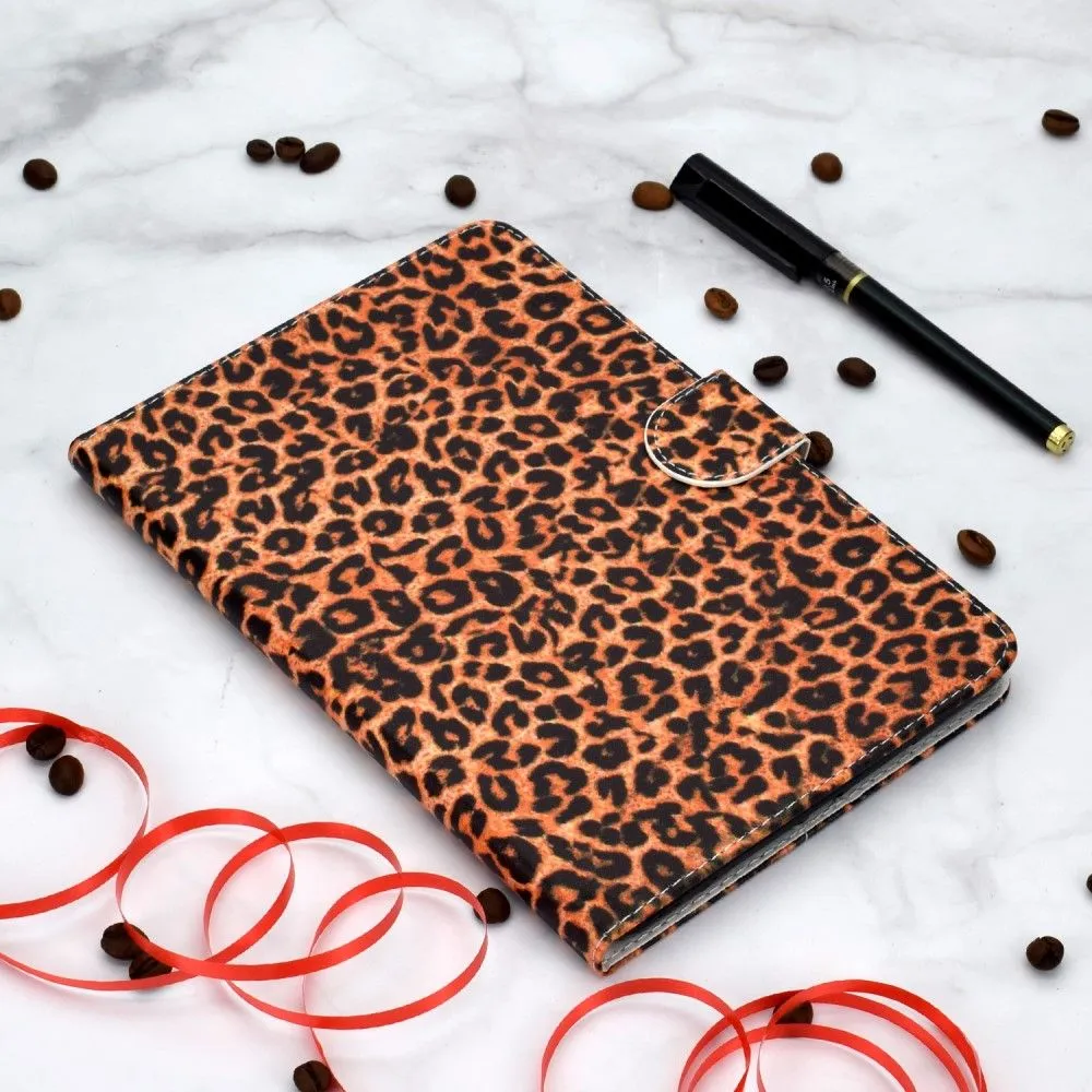 iPad 10.2 (2021) / Air (2019) cool pattern leather flip case - Leopard Texture