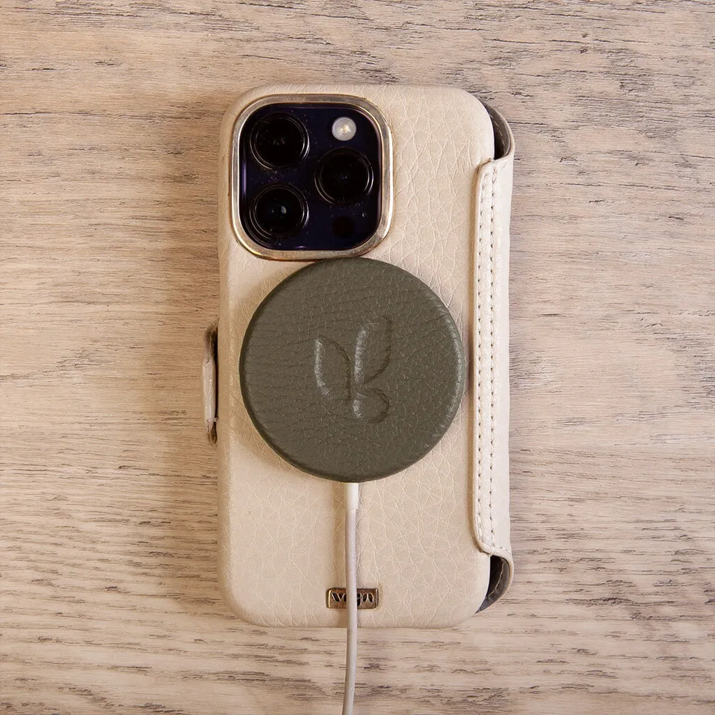 MagSafe Leather Cover